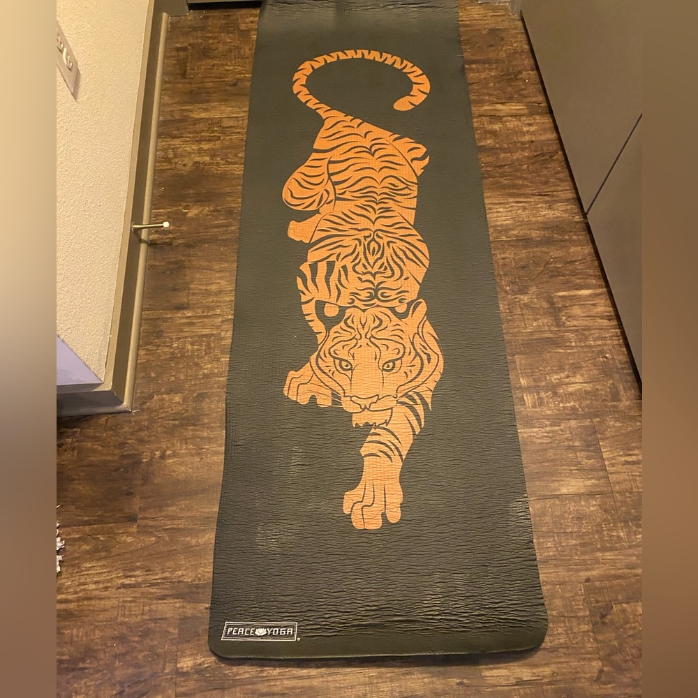 Peace Yoga mat